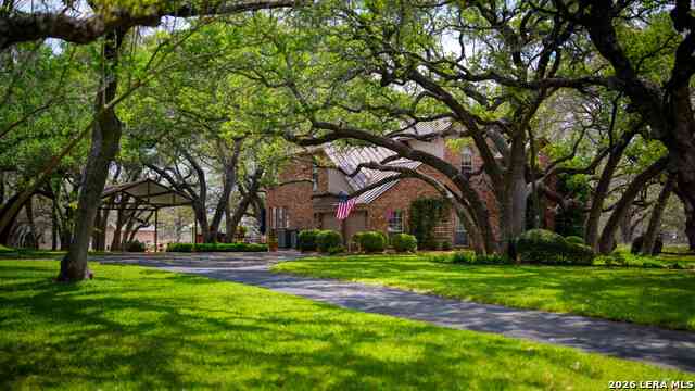 Homes For Sale - 230 Shamrock<br/> Wilson County, Floresville, TX 78114