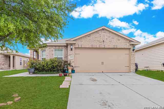 Homes For Sale - 12218 Cashton<br/> San Antonio, TX 78252