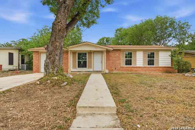 Homes For Sale - 221 Park<br/> Universal City, TX 78148