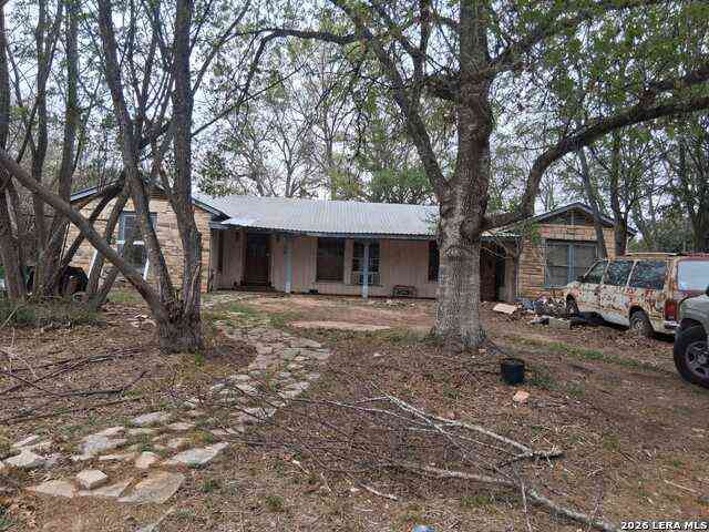 Homes For Sale - 1420 Schulle<br/> San Marcos, TX 78666