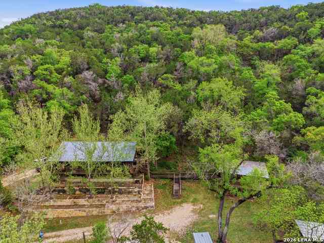 Homes For Sale - 2115 Mesa Verde Rd<br/> Medina, TX 78055