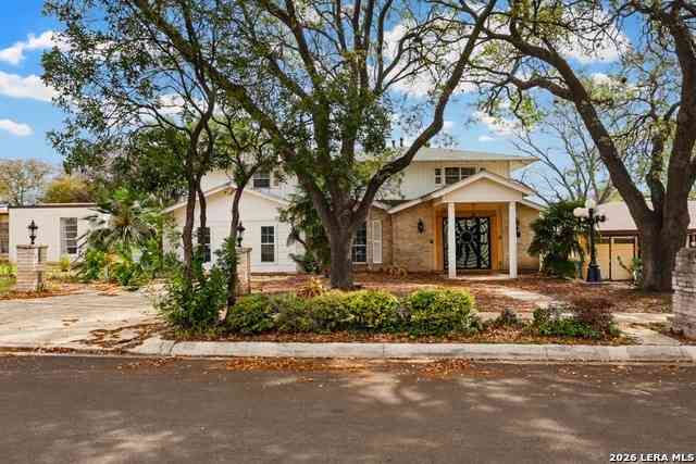 Homes For Sale - 10804 Lands Run St<br/> San Antonio, TX 78230