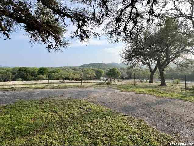 Homes For Sale - 135 Walnut Grove Rd<br/> Boerne, TX 78006