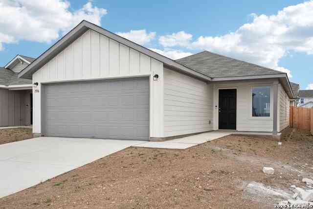 Homes For Sale - 1536 Gentle Vw<br/> New Braunfels, TX 78130