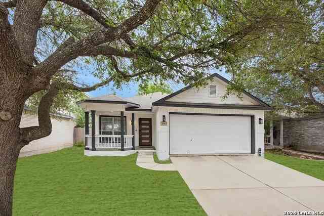Homes For Sale - 1751 Joy Spg<br/> New Braunfels, TX 78130