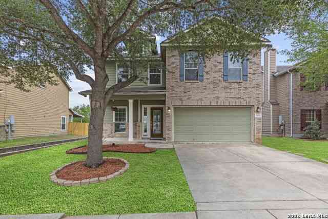 Homes For Sale - 300 Rustic Trl<br/> Cibolo, TX 78108