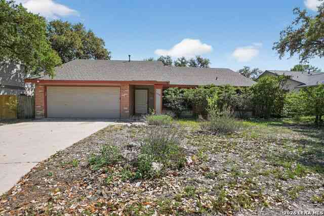 Homes For Sale - 9150 Park Trl<br/> San Antonio, TX 78250