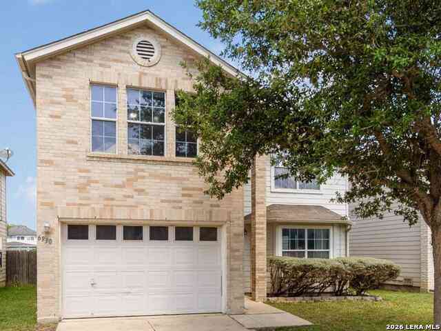 Homes For Sale - 6930 Pecan Fall<br/> Converse, TX 78109