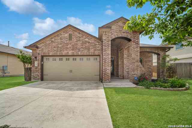 Homes For Sale - 325 Oak Creek Way<br/> New Braunfels, TX 78130