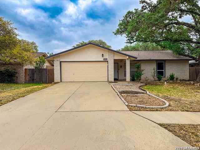 Homes For Sale - 8822 Pertshire St<br/> San Antonio, TX 78254