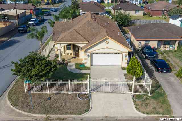 Homes For Sale - 898 Chapman St<br/> San Benito, TX 78586