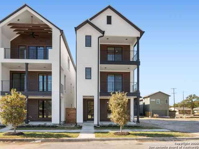 Homes For Sale - 554 Mcmonigal Place<br/> San Antonio, TX 78210