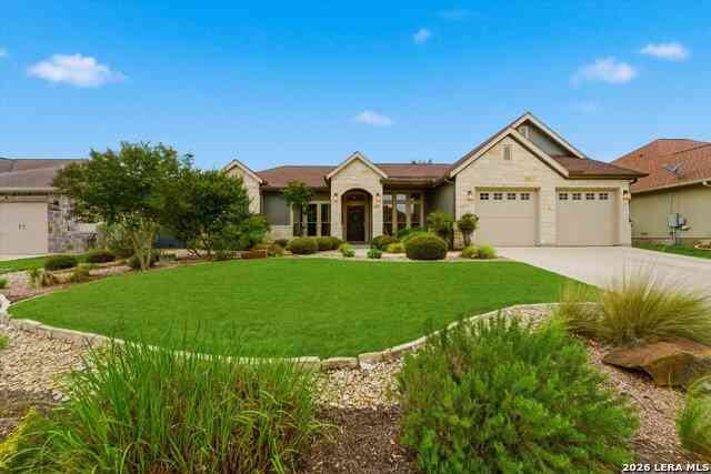 Homes For Sale - 429 English Oaks Cir<br/> Boerne, TX 78006