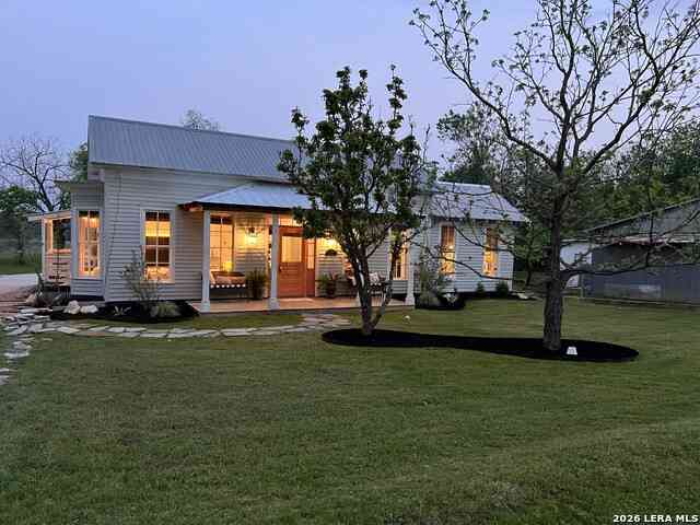 Homes For Sale - 520 Live Oak St<br/> Blanco, TX 78606