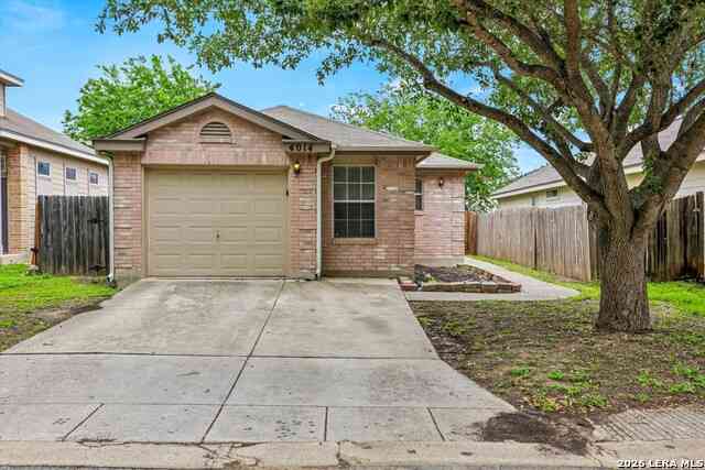 Homes For Sale - 4014 Sparrow Lk<br/> San Antonio, TX 78244