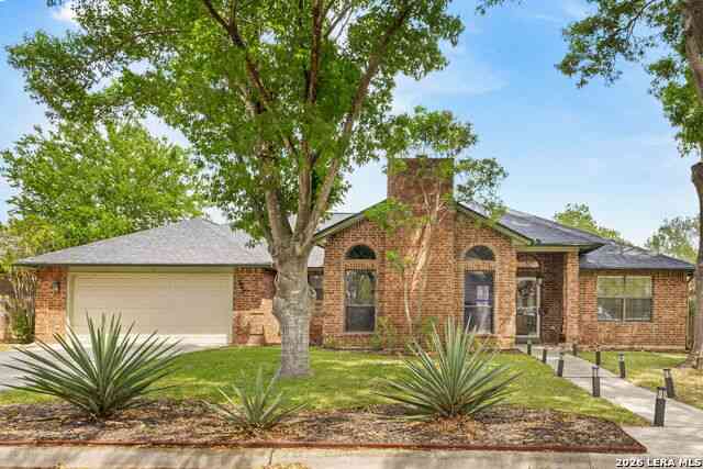 Homes For Sale - 213 Hilltop Dr<br/> Seguin, TX 78155