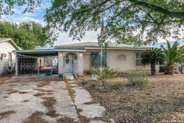 Homes For Sale - 1911 Beechaven Dr<br/> San Antonio, TX 78207