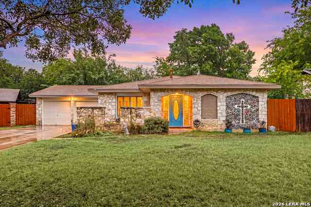 Homes For Sale - 6231 Farragut Dr<br/> San Antonio, TX 78238