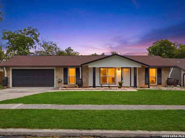 Homes For Sale - 8010 Shadow Forest<br/> San Antonio, TX 78239