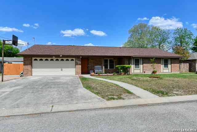 Homes For Sale - 1327 Sea Breeze<br/> New Braunfels, TX 78130