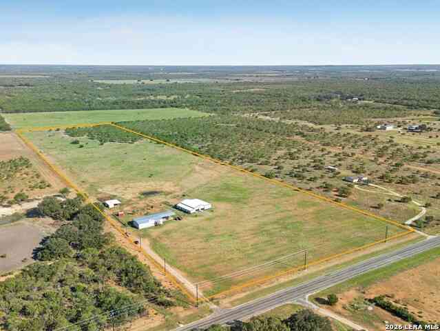 Mobile Home For Sale - 9009 Farm To Market 462 S.<br/> Hondo, TX 78861