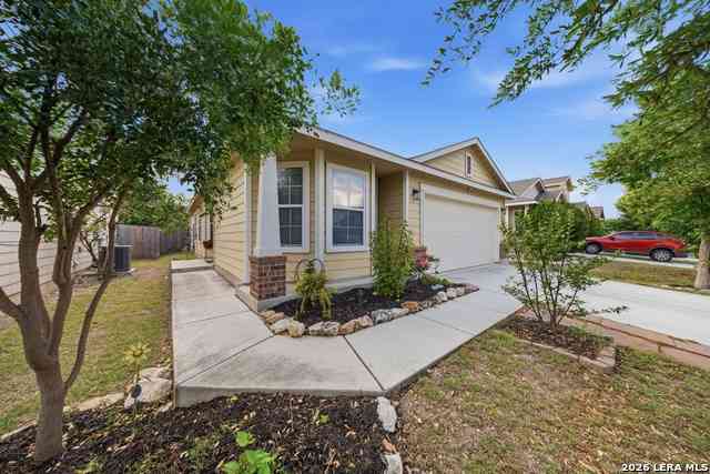 Homes For Sale - 3518 York Crst<br/> San Antonio, TX 78245