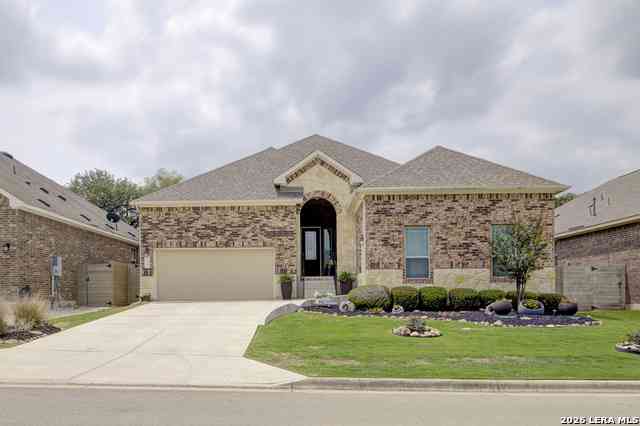 Homes For Sale - 1180 Nutmeg Trl<br/> New Braunfels, TX 78132