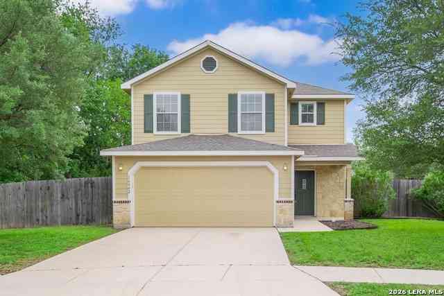 Homes For Sale - 16642 Emerald Blf<br/> Selma, TX 78154