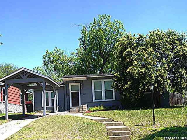 Homes For Sale - 411 Devonshire Dr<br/> San Antonio, TX 78209