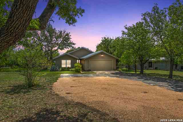 Homes For Sale - 117 Woodland Blvd.<br/> Boerne, TX 78006