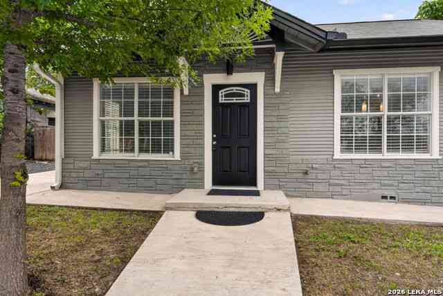 Homes For Sale - 210 Dumoulin<br/> San Antonio, TX 78210