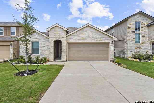 Homes For Sale - 21149 Boulder Flats<br/> San Antonio, TX 78266
