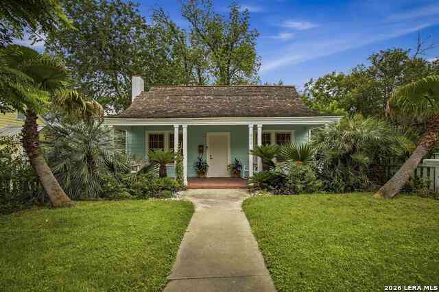 Homes For Sale - 511 W Hollywood Ave<br/> San Antonio, TX 78212