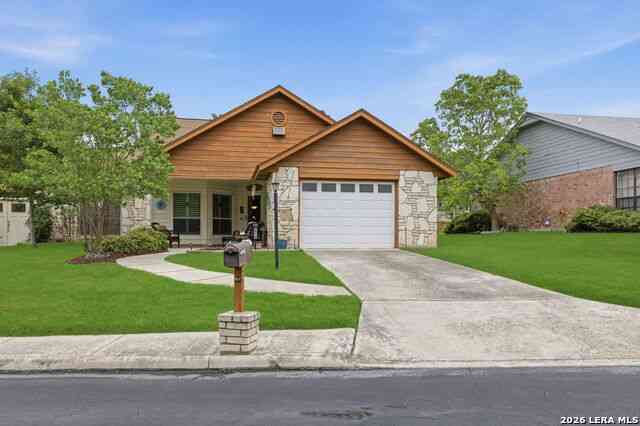 Homes For Sale - 3817 Hunters Gln<br/> Schertz, TX 78108