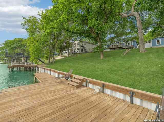 Homes For Sale - 360 Shangrila Ln<br/> Guadalupe County, New Braunfels, TX 78130