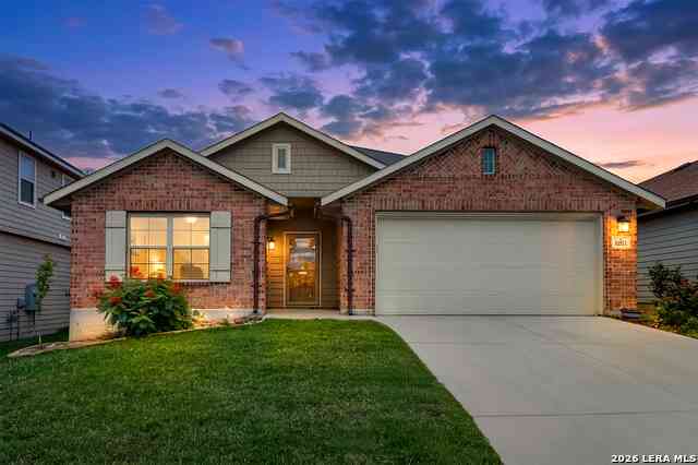 Homes For Sale - 10311 Rosalina Loop<br/> Converse, TX 78109