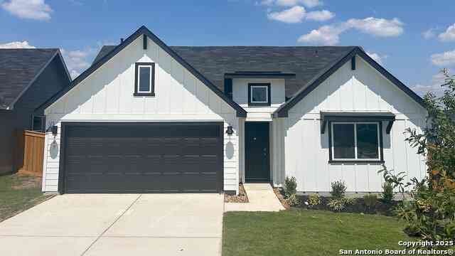 Homes For Sale - 108 South Plains Rd<br/> San Marcos, TX 78666