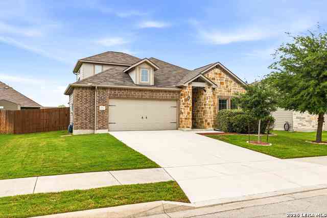 Homes For Sale - 4547 Meadow Grn<br/> Schertz, TX 78108
