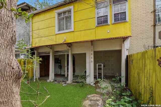 Townhouse For Sale - 7060 Glen Mist<br/> San Antonio, TX 78239