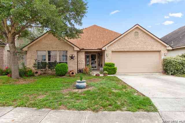 Homes For Sale - 314 Soaring Breeze<br/> San Antonio, TX 78253