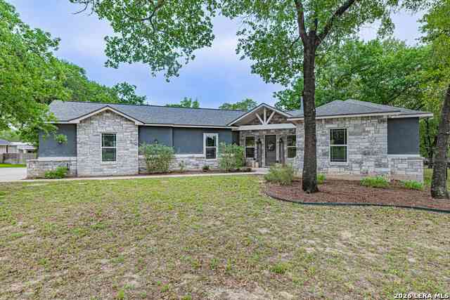 Homes For Sale - 263 Cibolo Ridge Dr<br/> Wilson County, La Vernia, TX 78121