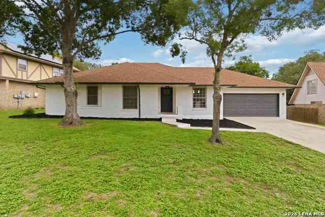 Homes For Sale - 16410 Ledge Way St<br/> San Antonio, TX 78232
