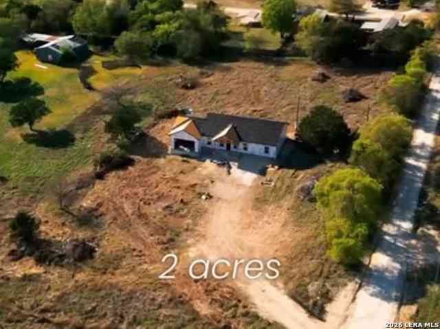 Homes For Sale - 106 Valley Oaks Ln<br/> Kerrville, TX 78028