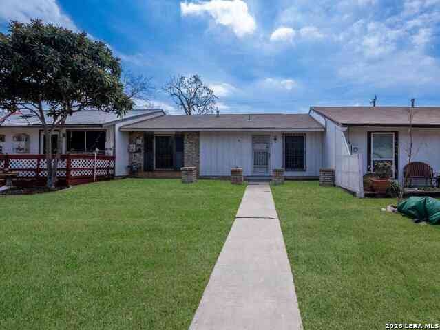 Townhouse For Sale - 6602 Spring Lark St<br/> San Antonio, TX 78249