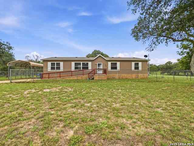 Mobile Home For Sale - 102 Mil Encinos<br/> Wilson County, Adkins, TX 78101