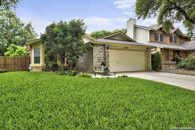 Homes For Sale - 13914 Laurel Hollow Dr<br/> San Antonio, TX 78232