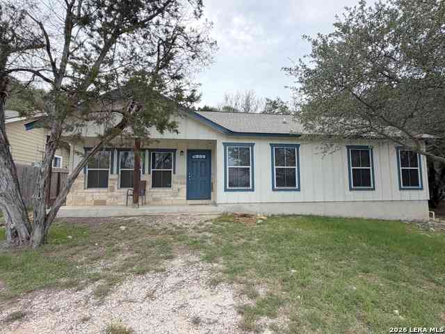 Homes For Sale - 1439 Bonnyview Dr<br/> Canyon Lake, TX 78133