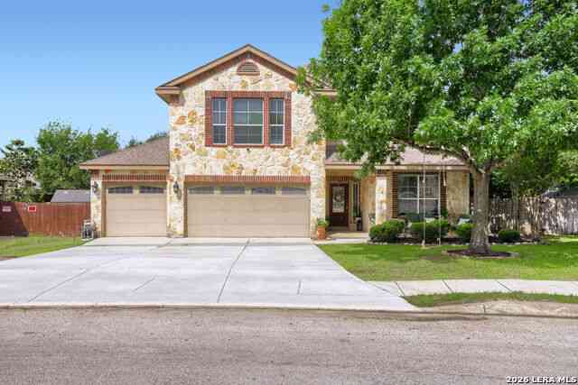 Homes For Sale - 27035 Hardy Run<br/> Boerne, TX 78015