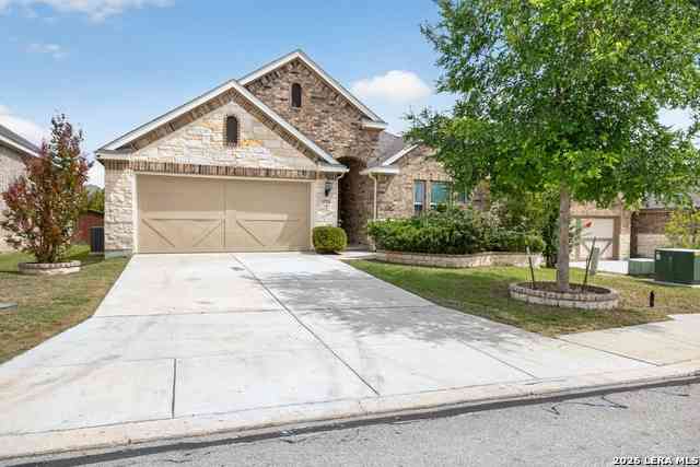 Homes For Sale - 13726 Quiet Fox Ln<br/> San Antonio, TX 78245