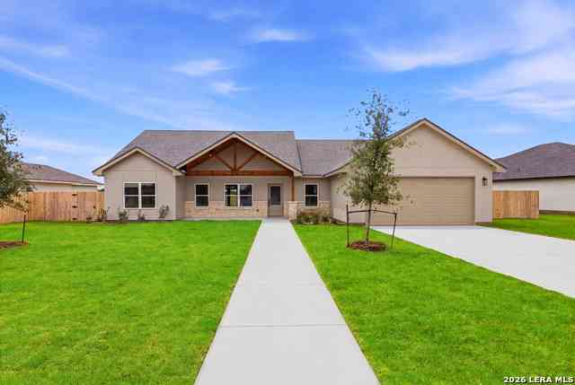 Homes For Sale - 617 34th Street<br/> Medina County, Hondo, TX 78861